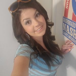 Meet your Posher, Nichole